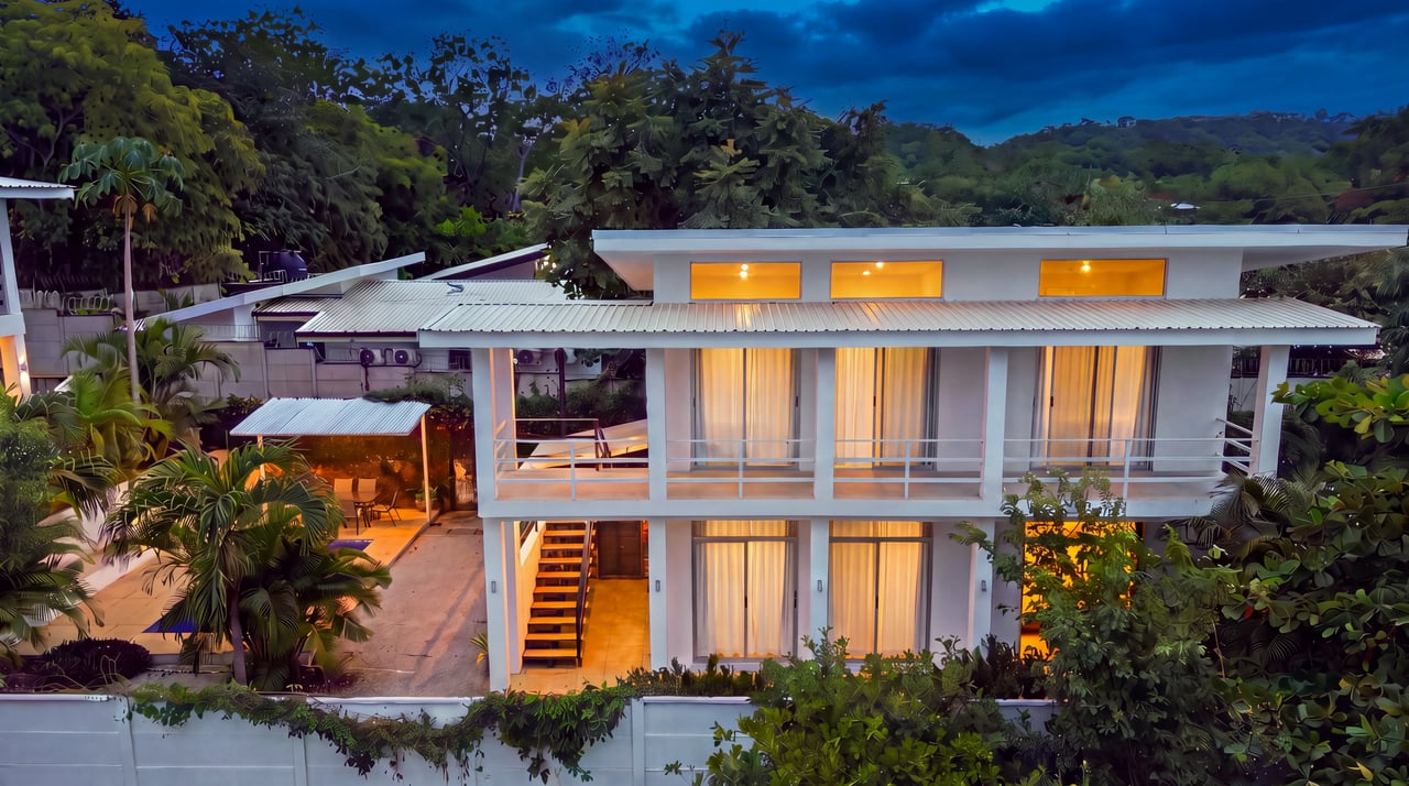Playa Grande Apartments