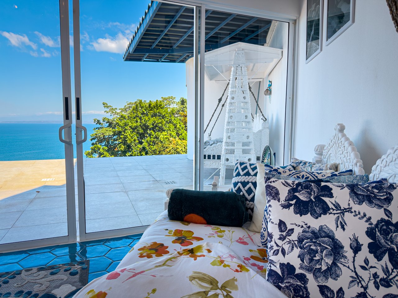 Casa Serena Stunning Ocean View Villa in Punta Leona Beach