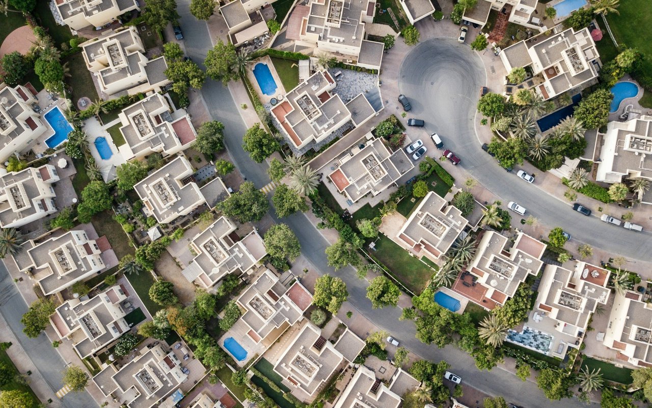 The Pros and Cons of Home Owners Associations (HOAs)