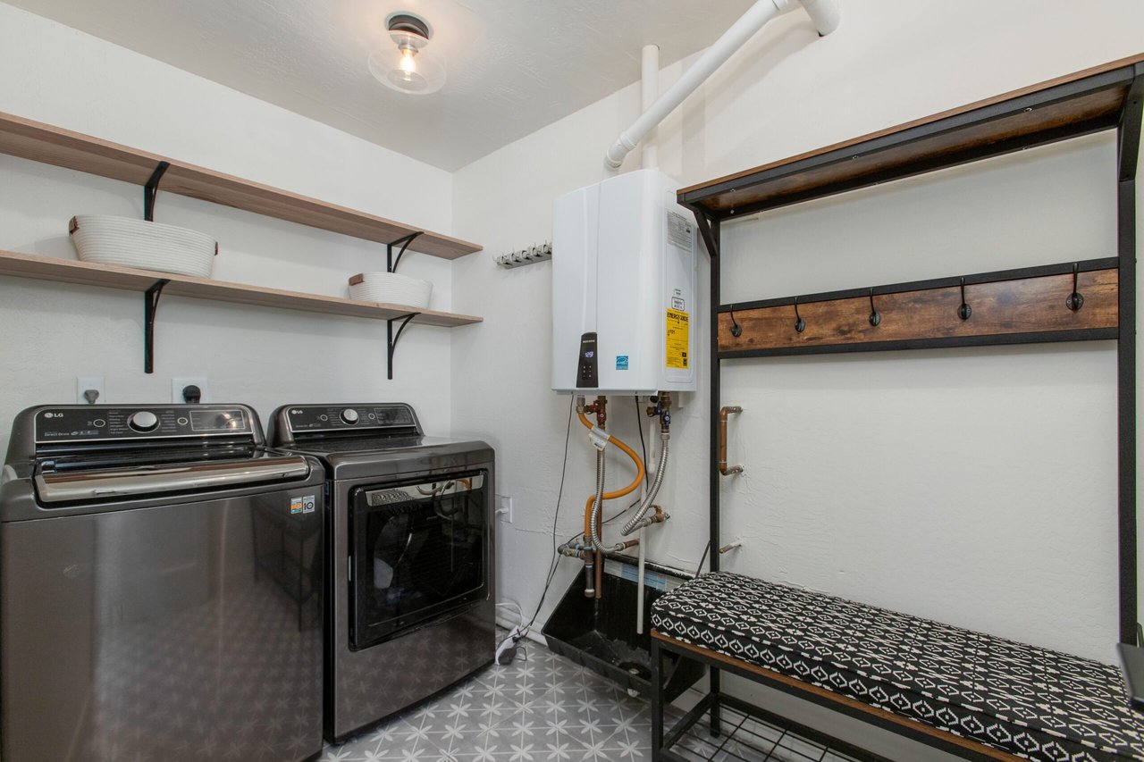 2438 E Indianola Ave.