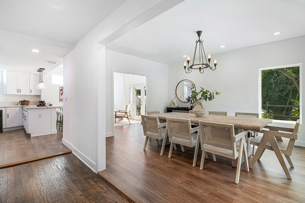 8155 Willow Glen Rd.