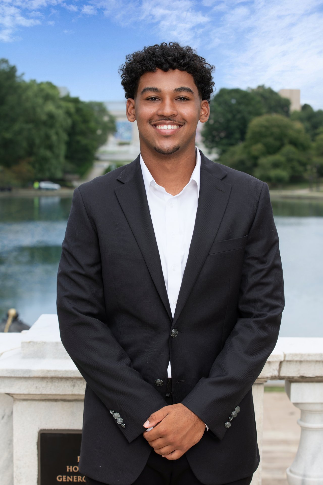 Mark  Wilson Jr.