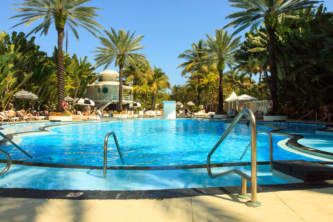 West Bay Club