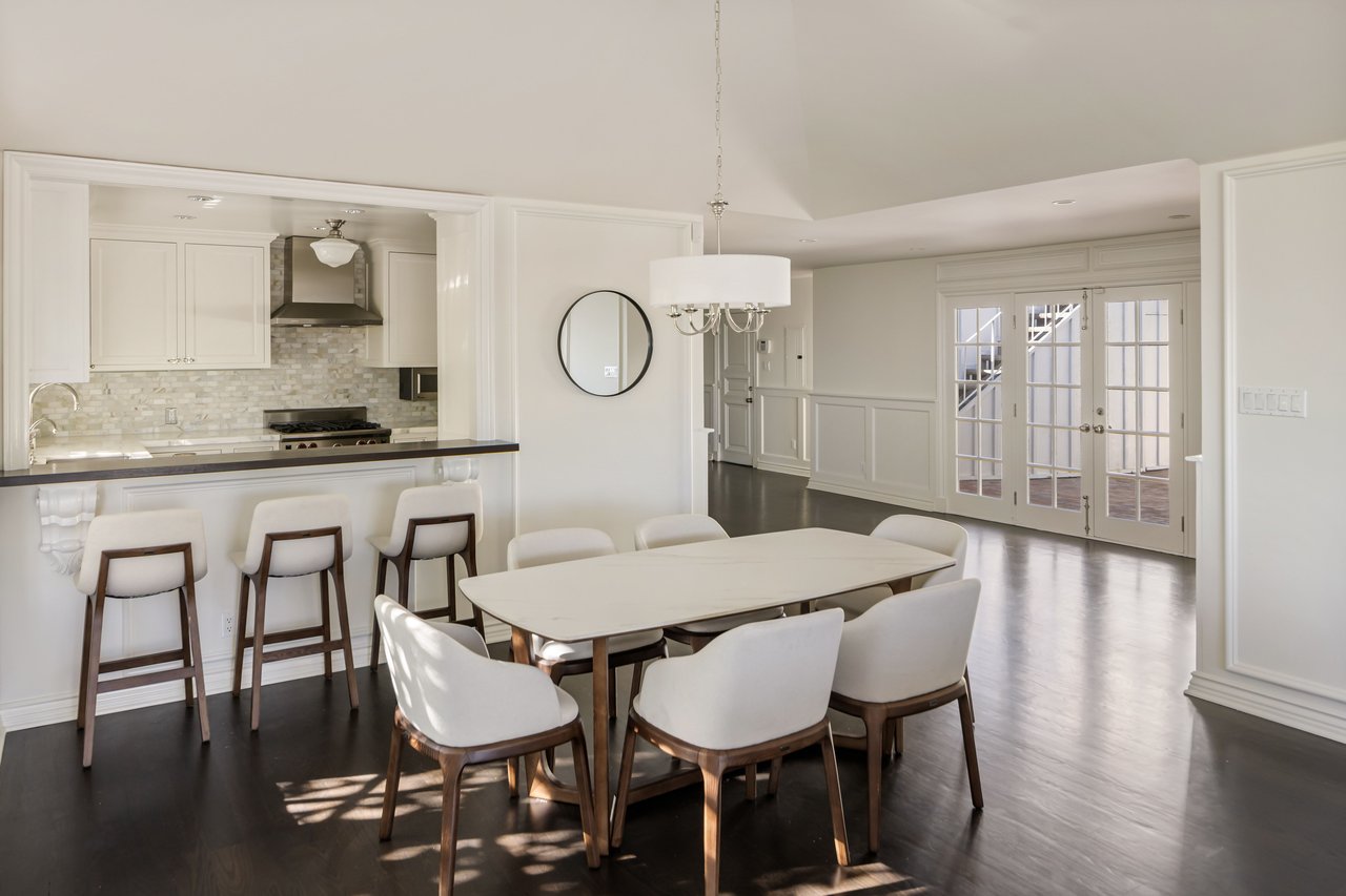 1612 Gilcrest Dr, Beverly Hills