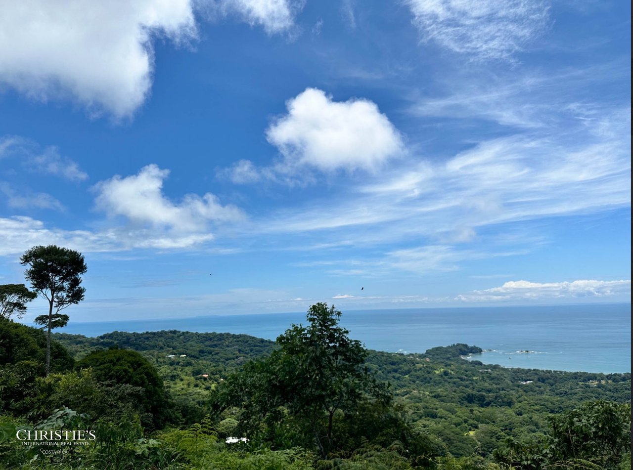 Luxury Farm Estate — 60 hectares of Breathtaking Views & Ultimate Privacy