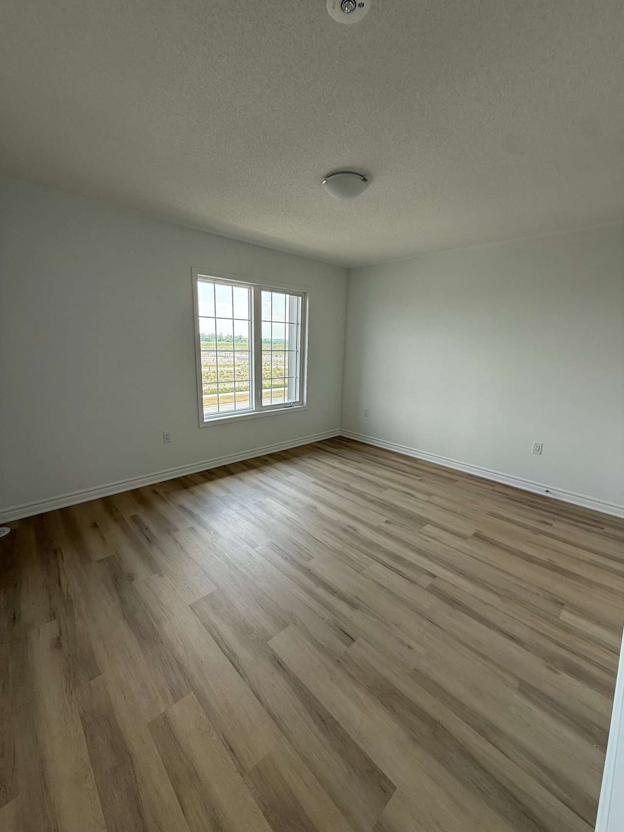 26 Pearen Ln