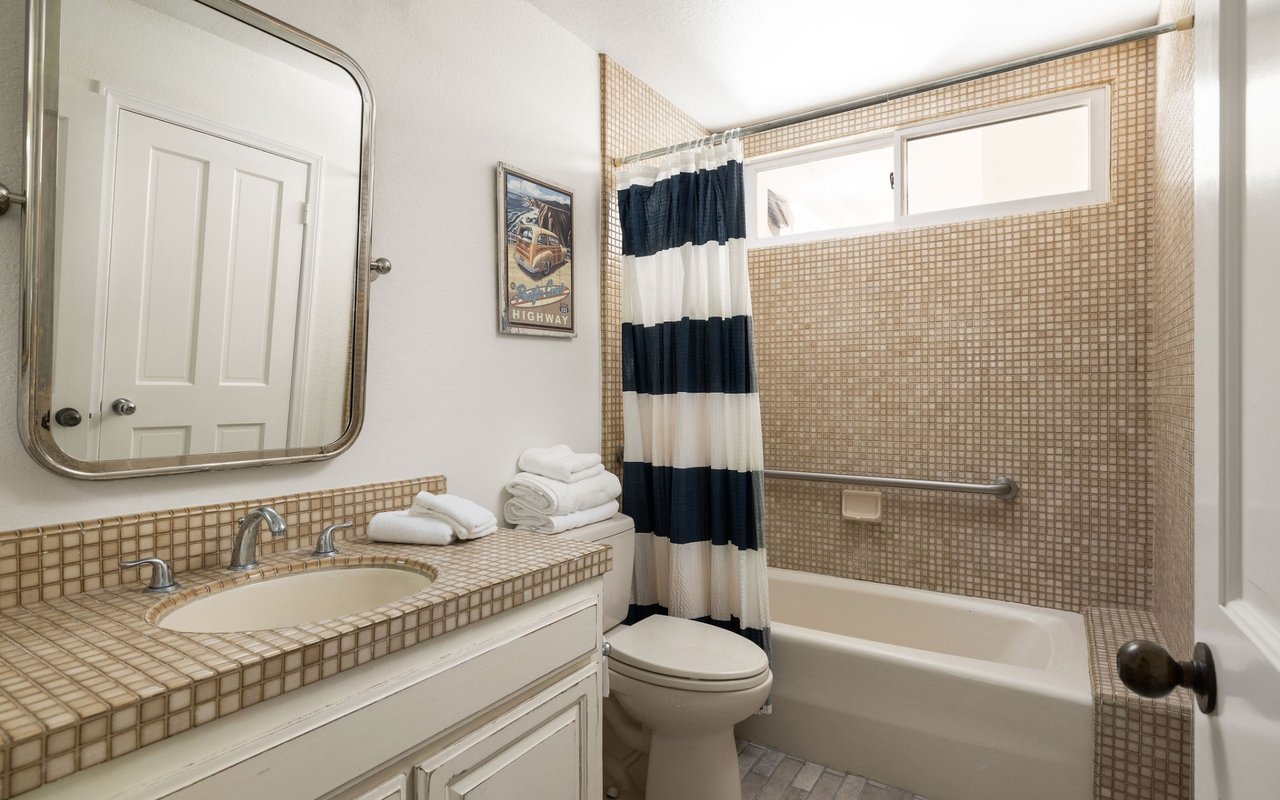 27 Los Monteros Drive