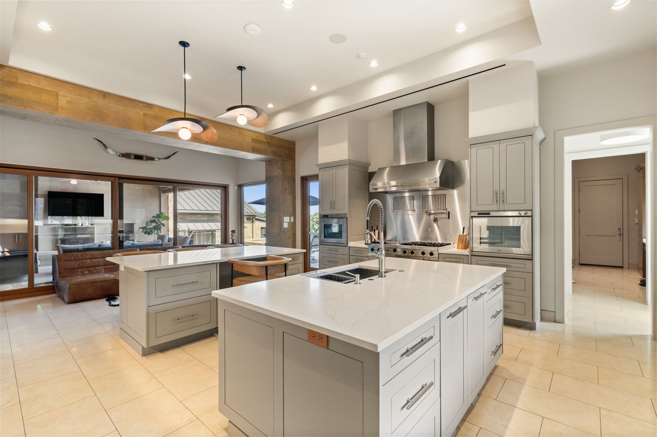 5221 Musket Cove