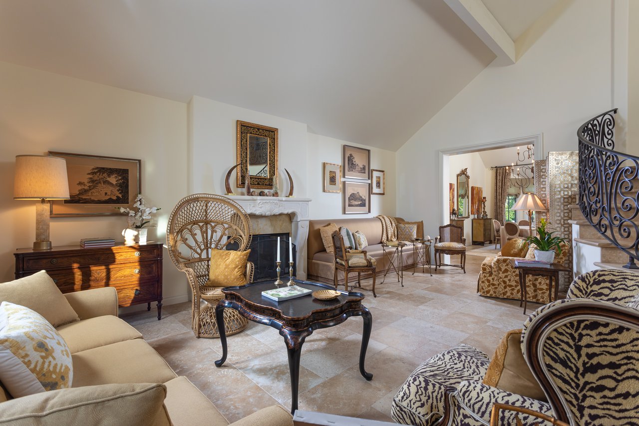30602 Hunt Club Dr
