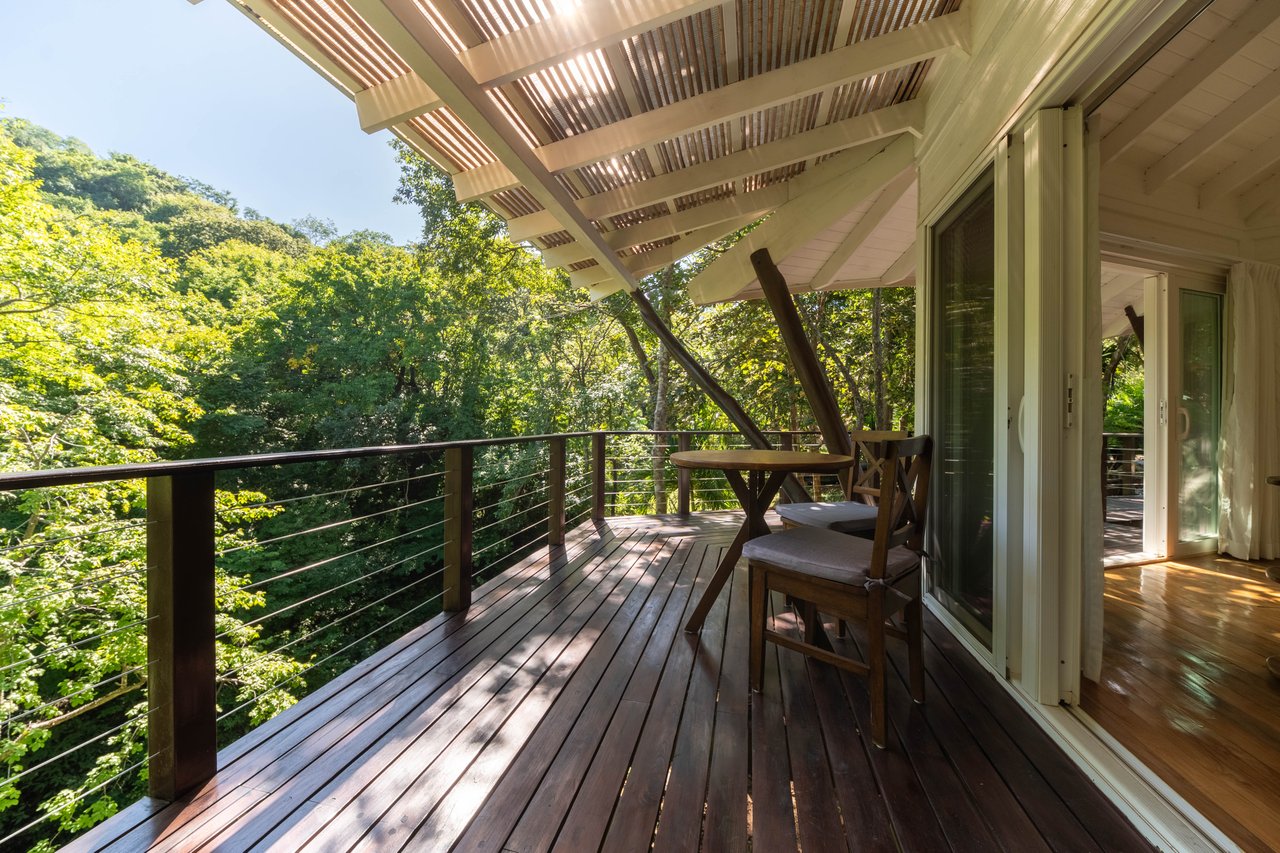 Mikado Natural Lodge | Turnkey Eco Lodge with Ocean Views & Expansion Potential in Guanacaste