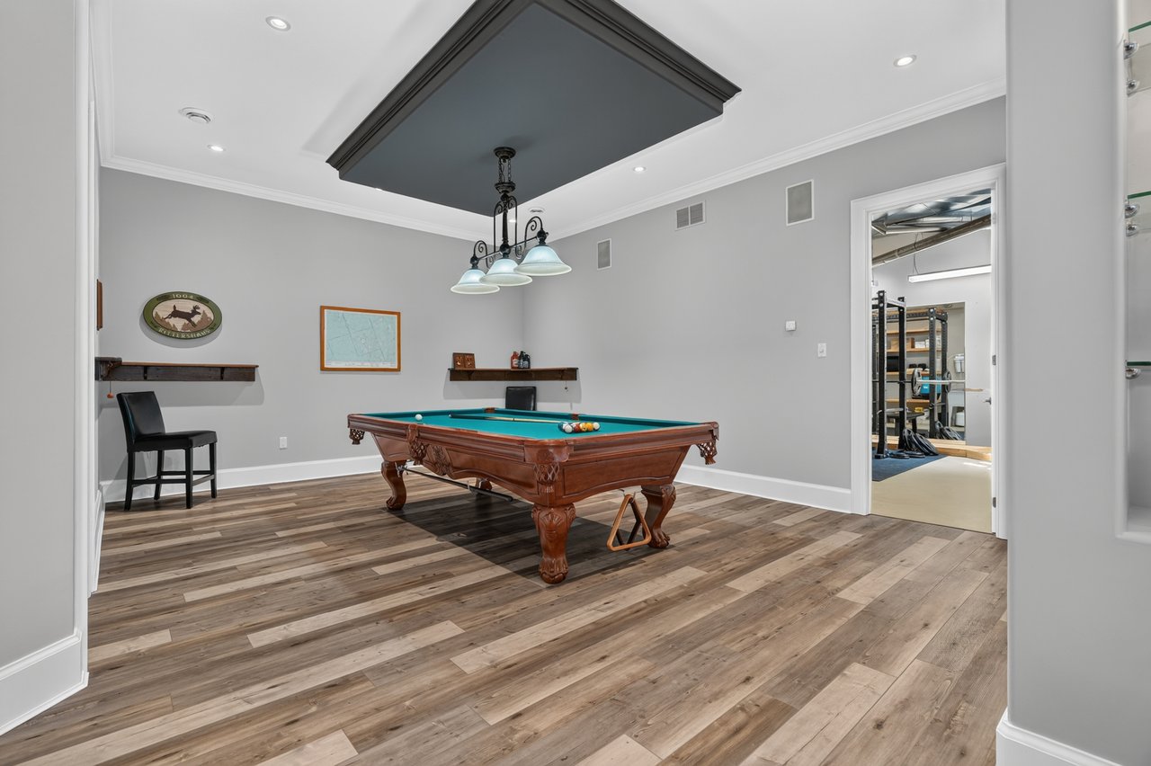 2458 WILKINSON ROAD