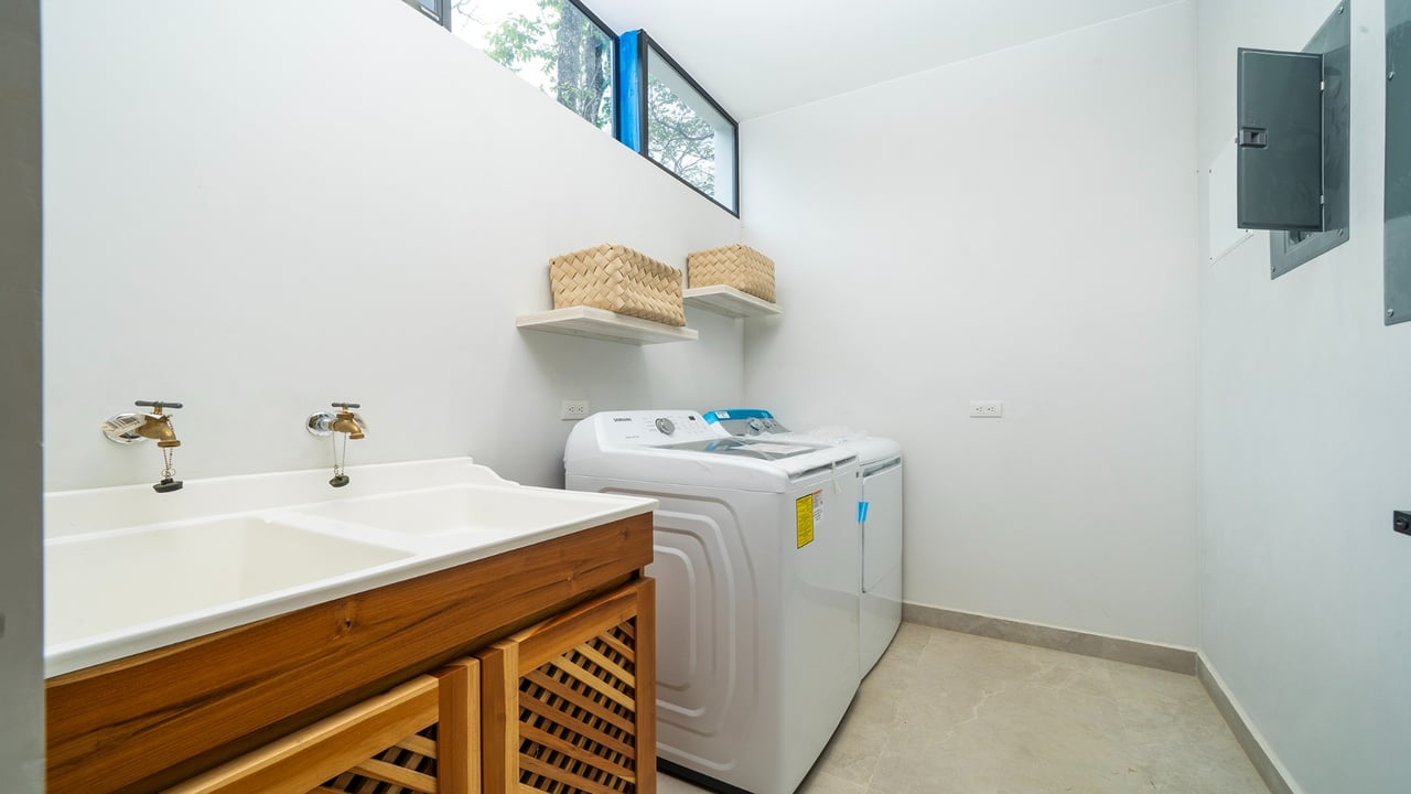 Casa Numandi 80 – Luxury 5-Bedroom Home for Sale in Playa Avellanas, Guanacaste