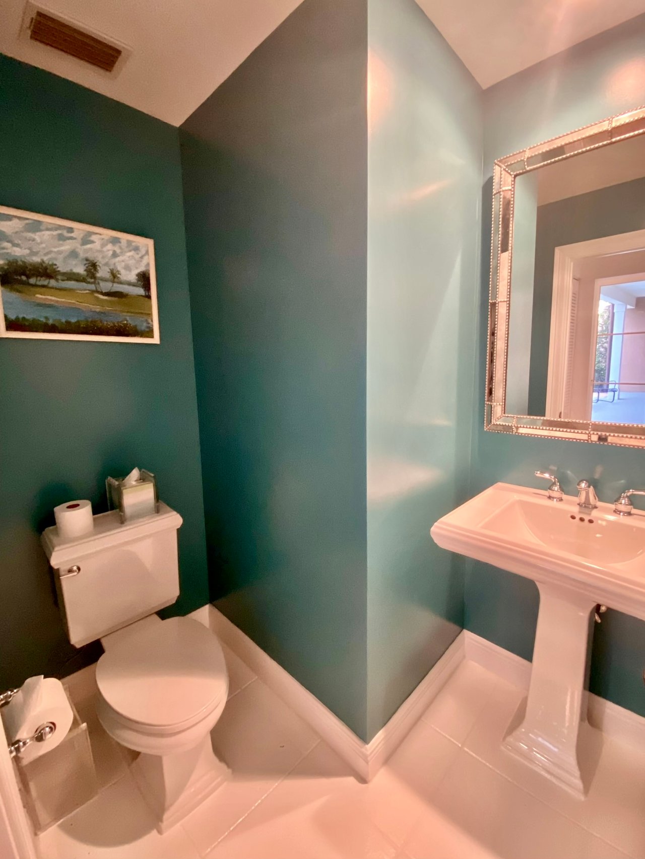 11754 S E Florida Ave