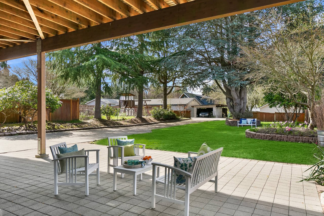 9615 California Ave SW