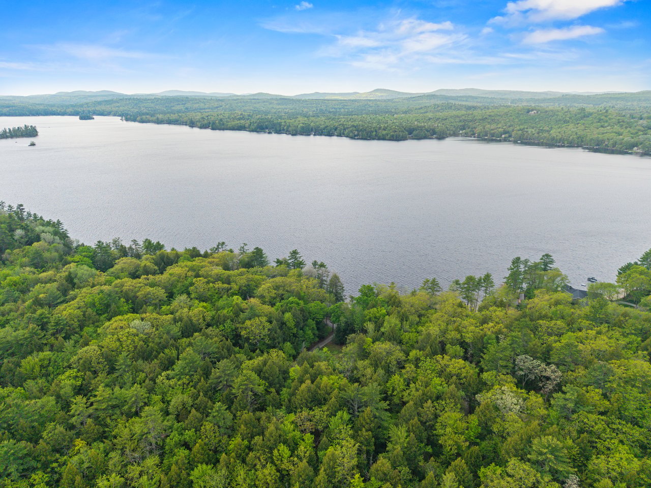 21 Basswood Bay Road
