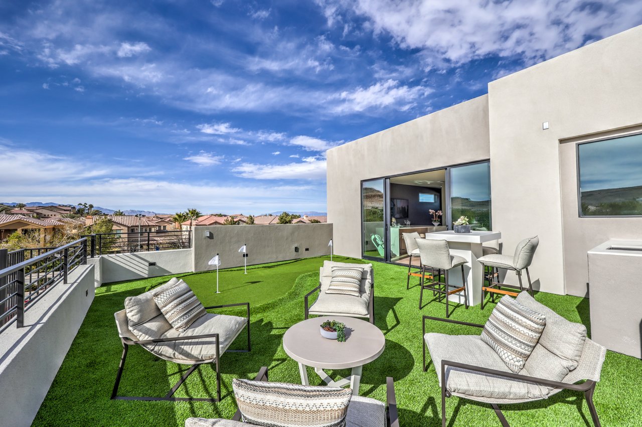 4077 Heron Fairway Dr