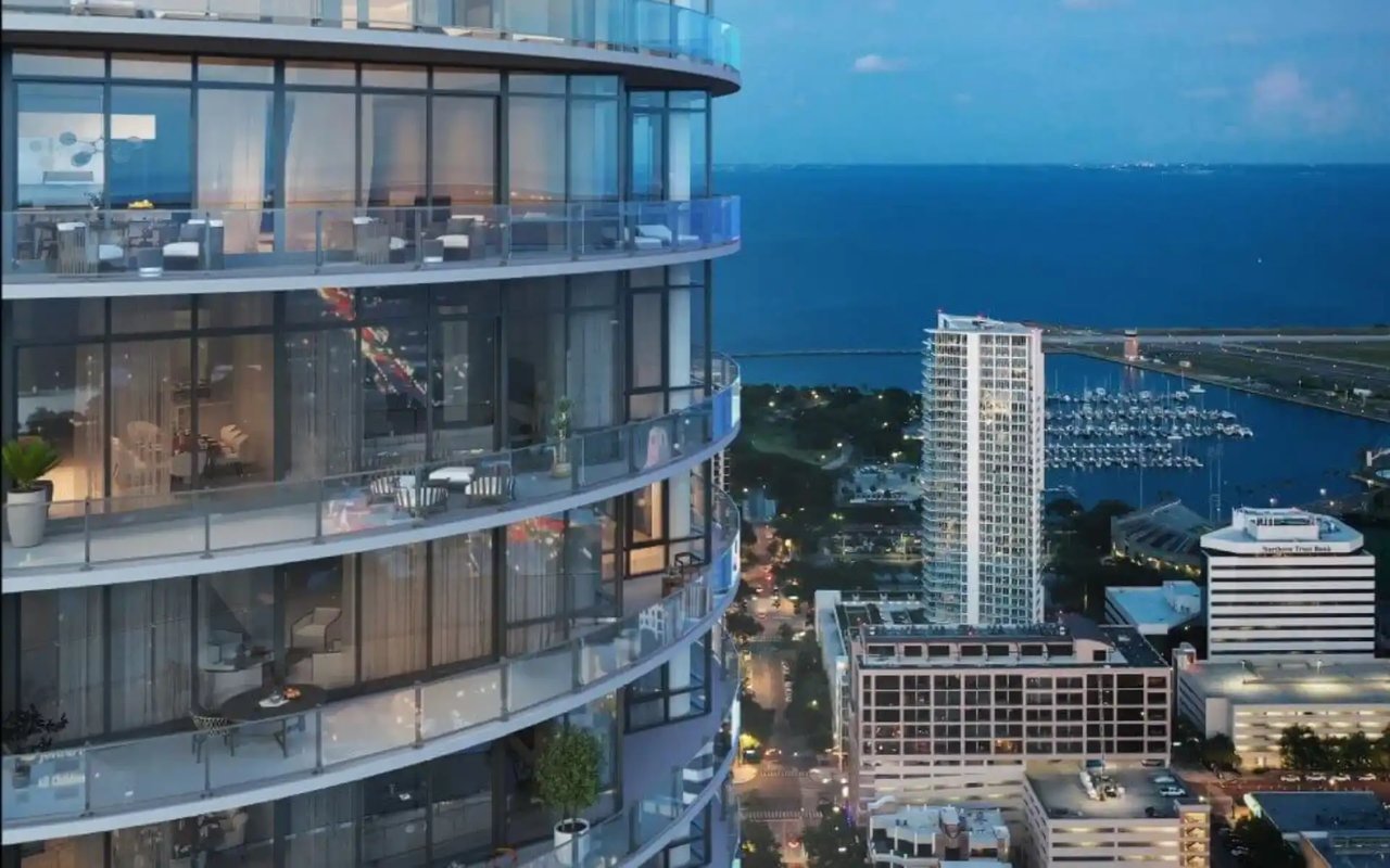 Residences 400 Central