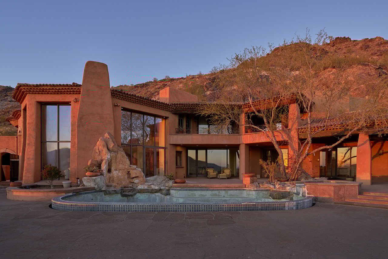 6020 E INDIAN BEND Road