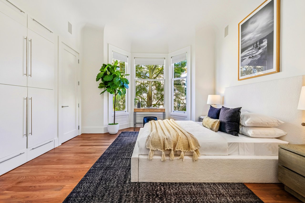 2459 Buchanan Street