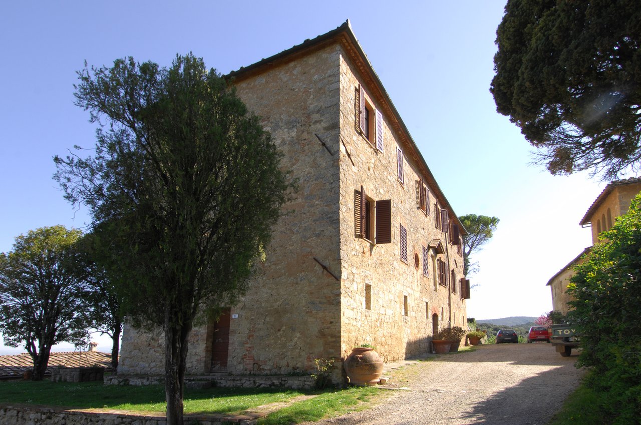 Wine Estate in Sienna