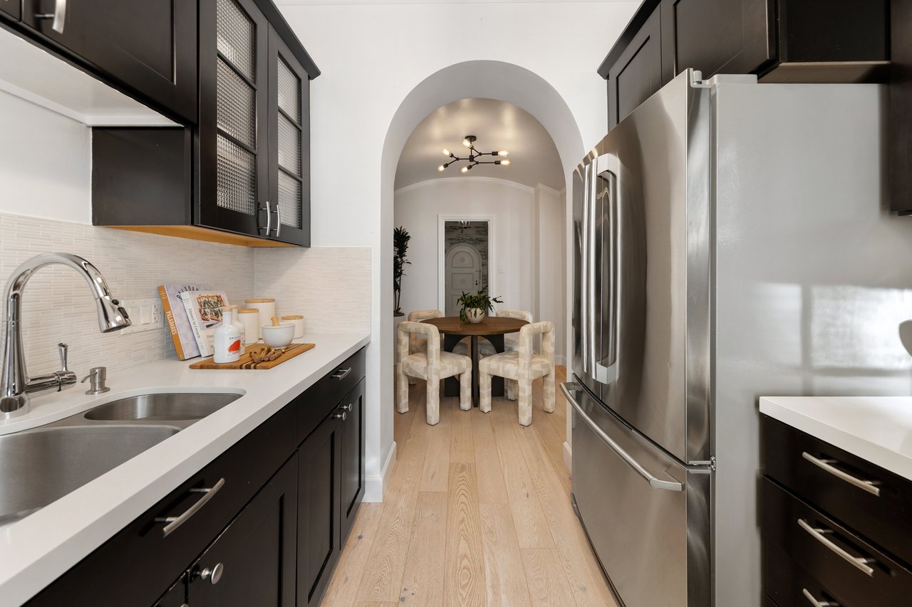 Classic 1-Bedroom Pacific Heights Charm