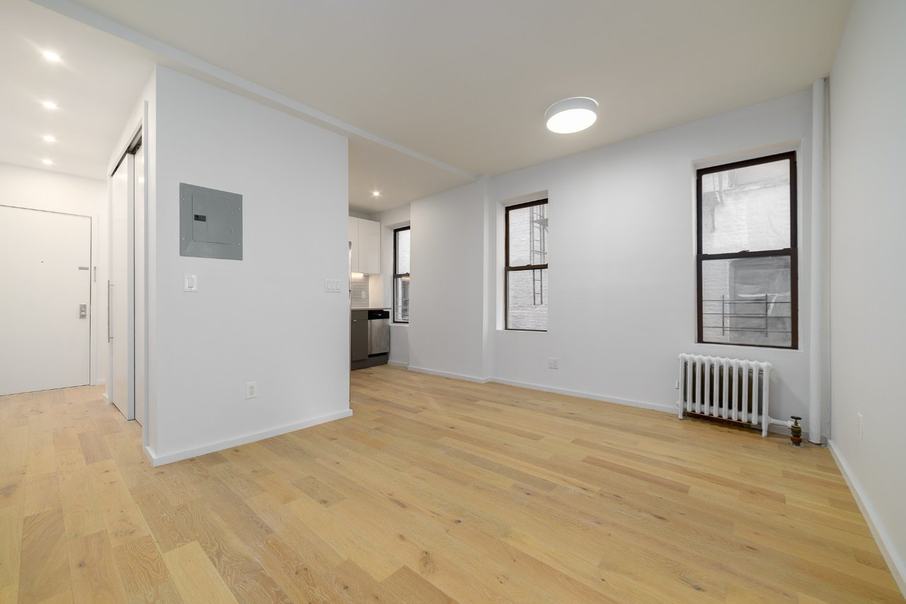 4109 Seventh Avenue Unit: 1C