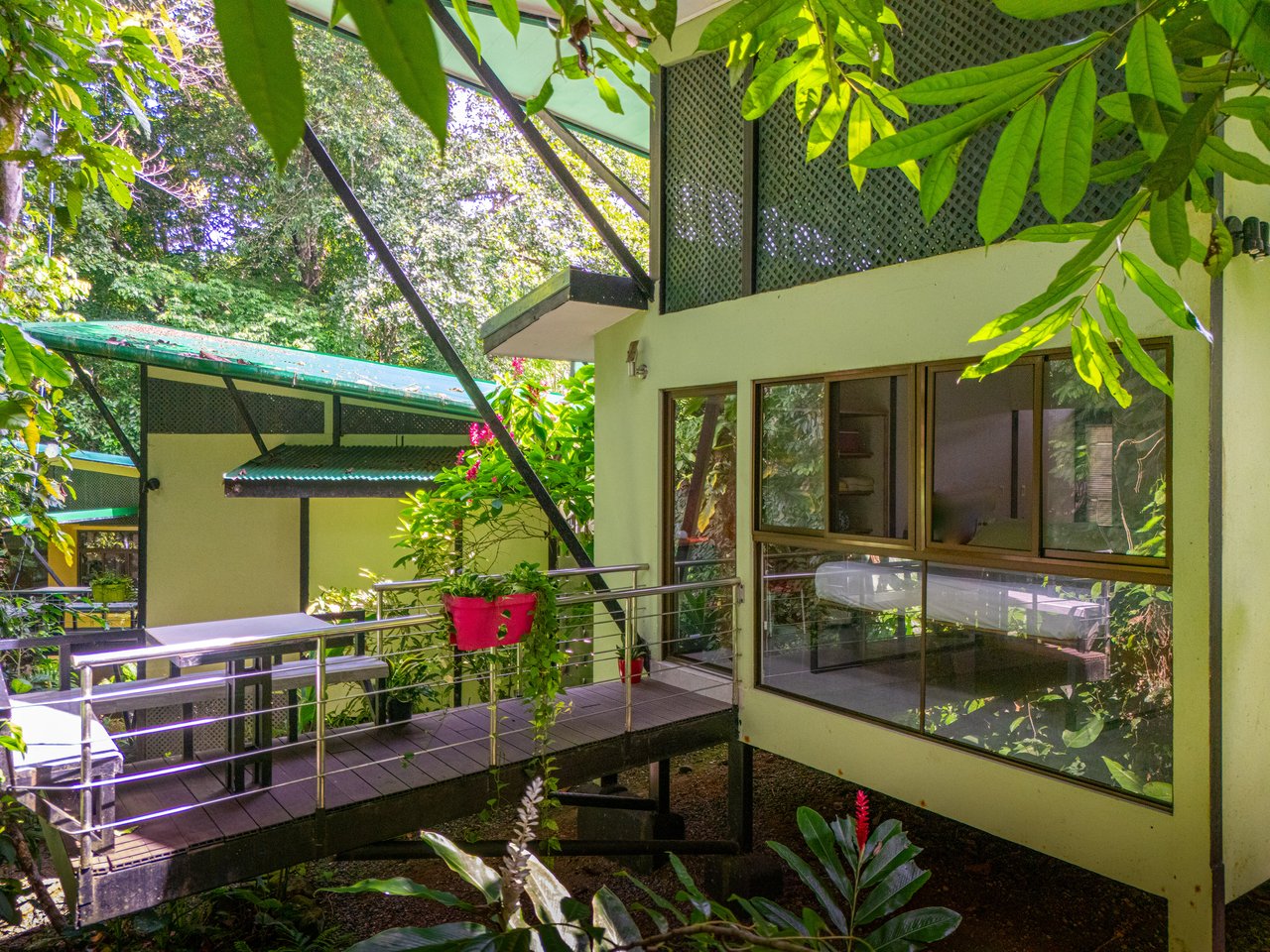 Yaba Chigui, Turnkey Riverside Eco-Resort or Private Family Compound in Ojochal