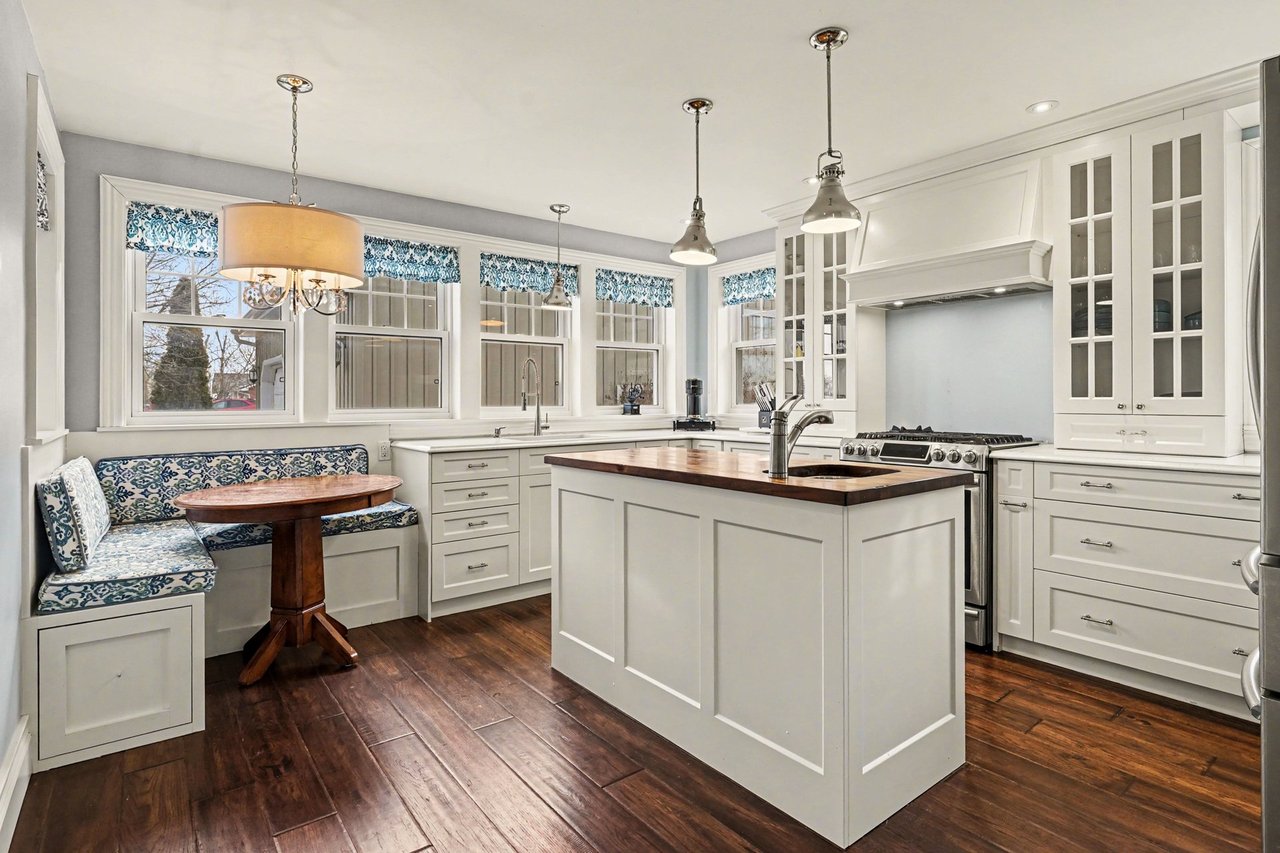 1210 Concession Road 11