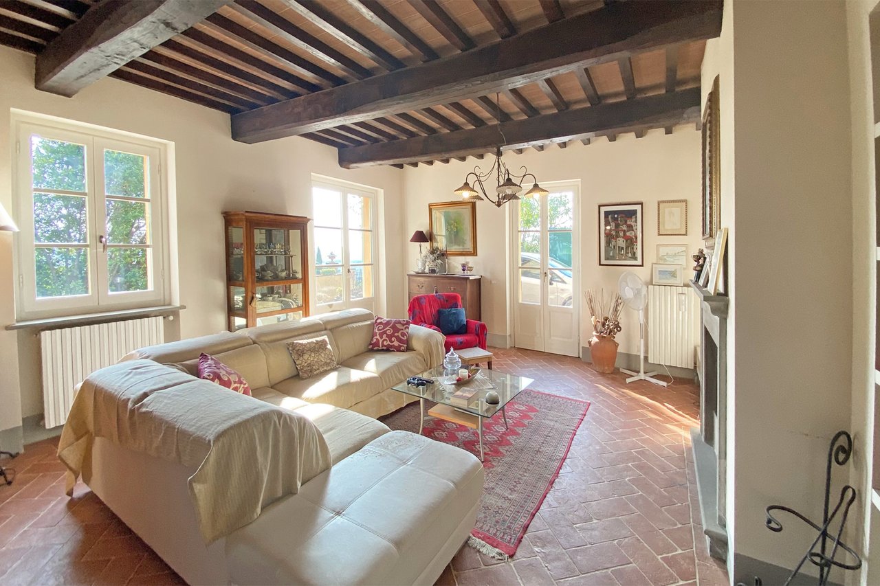 Delightful country house for sale in Castiglion Fiorentino, Arezzo
