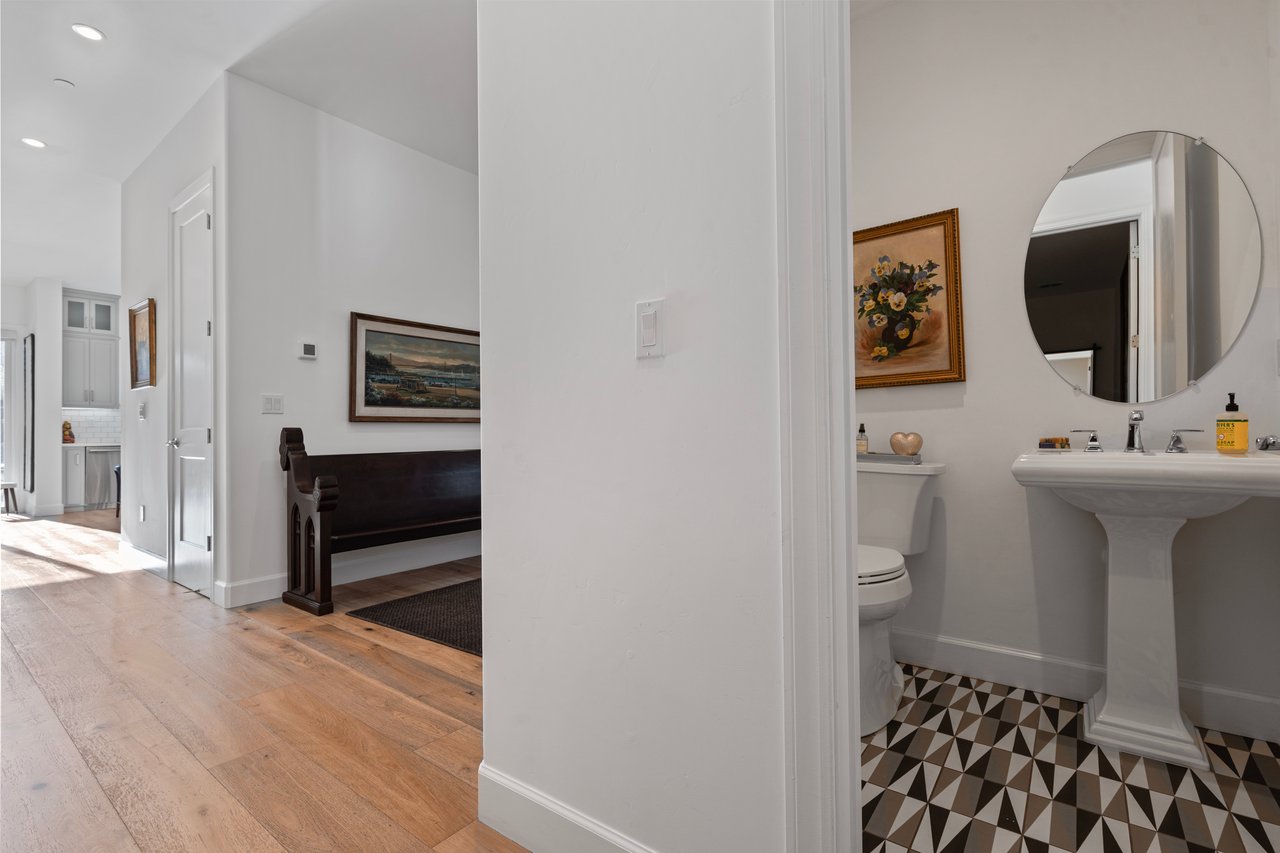 280 Pacific Heights Dr