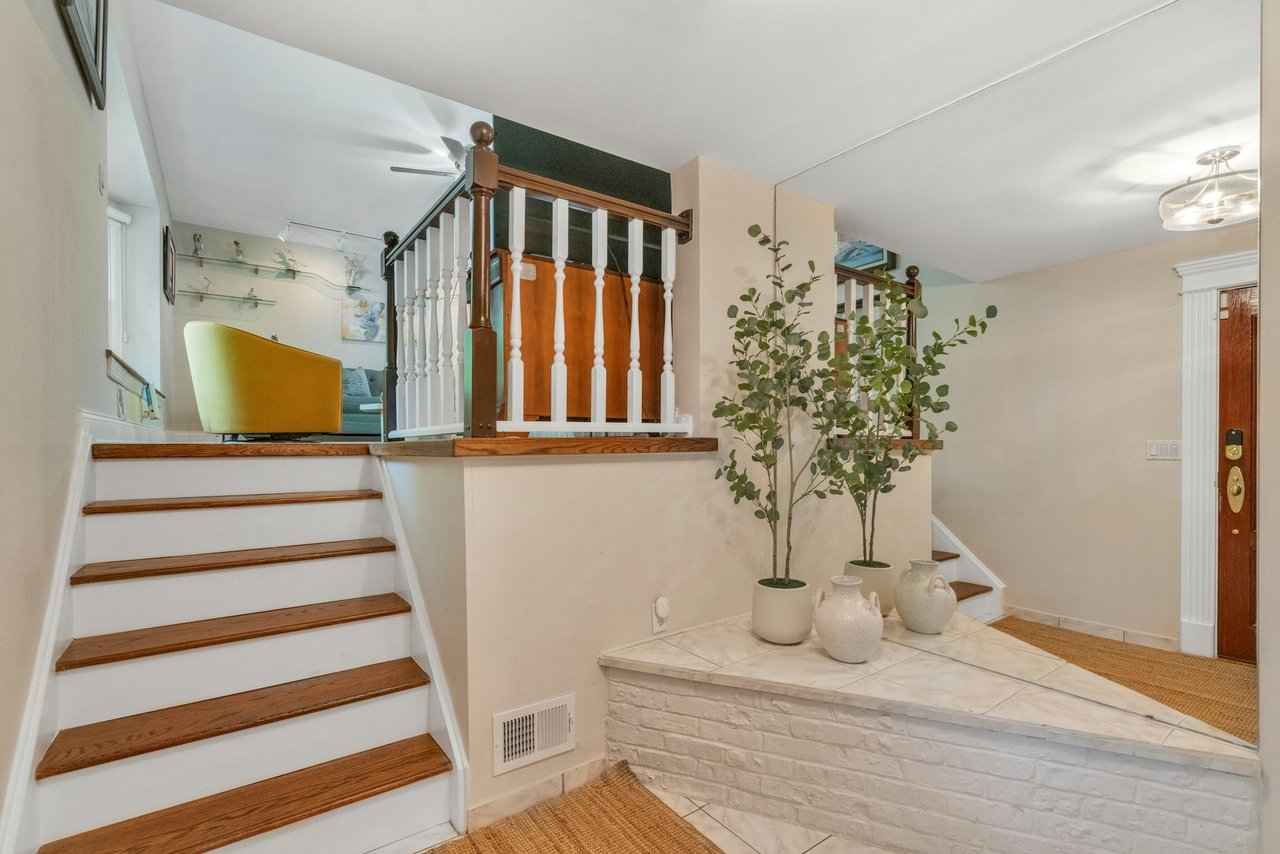 15 Burns Place