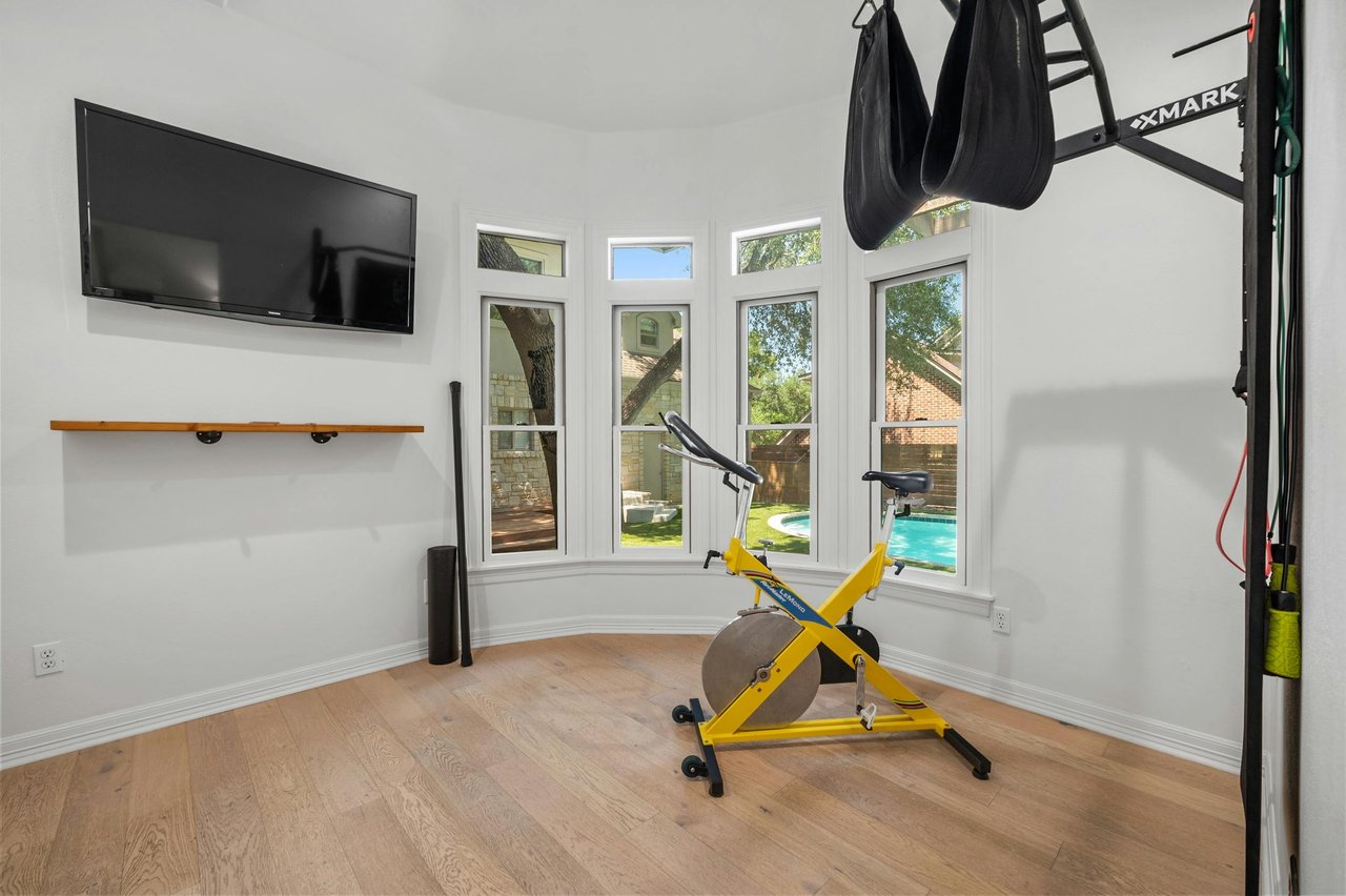 2928 Chatelaine Drive