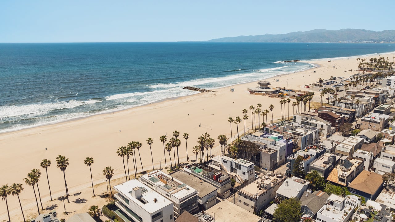 2609 Ocean Front Walk, Venice