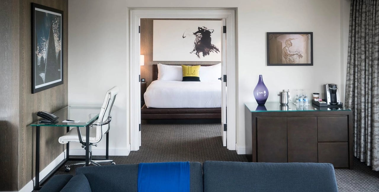 Los Angeles Art Buyers Choose Advisors Over Decorators in Market Shift