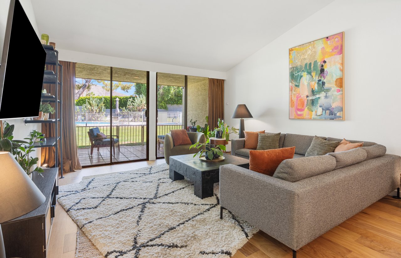 1041 S La Verne Way