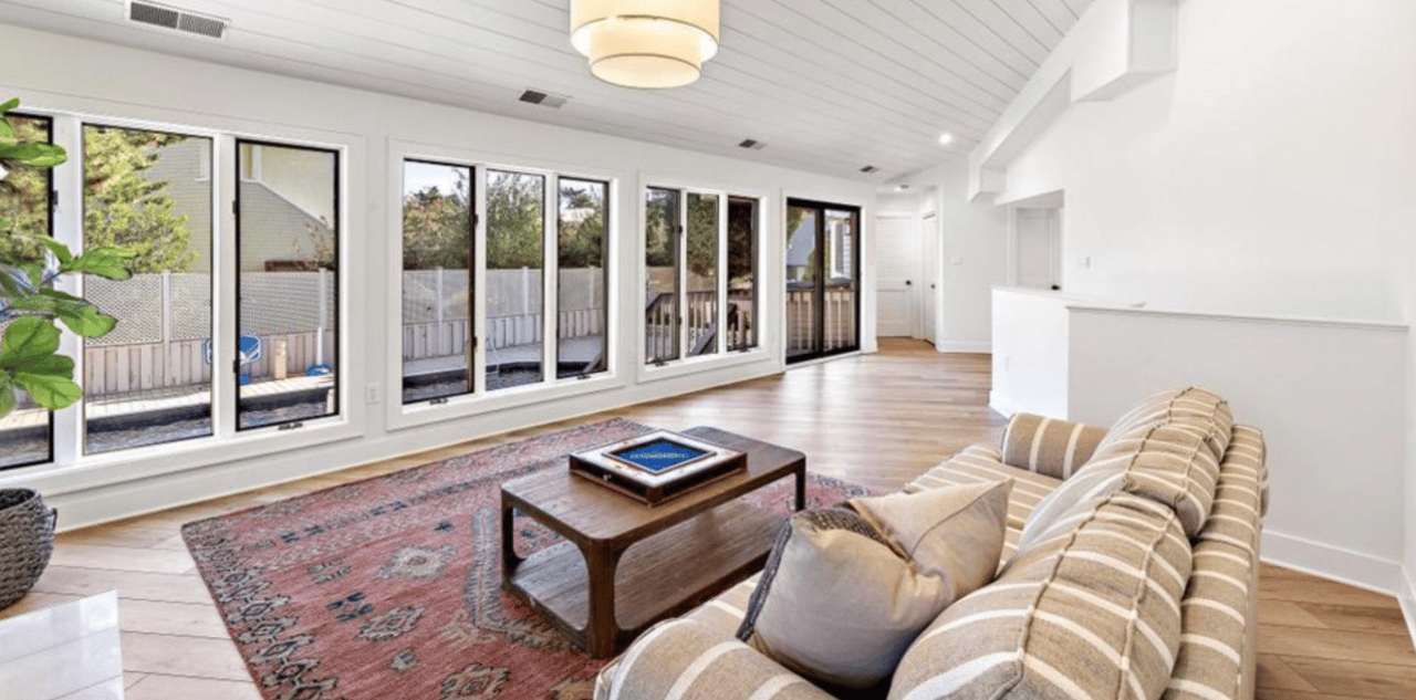 57 Bayview Avenue, Loveladies