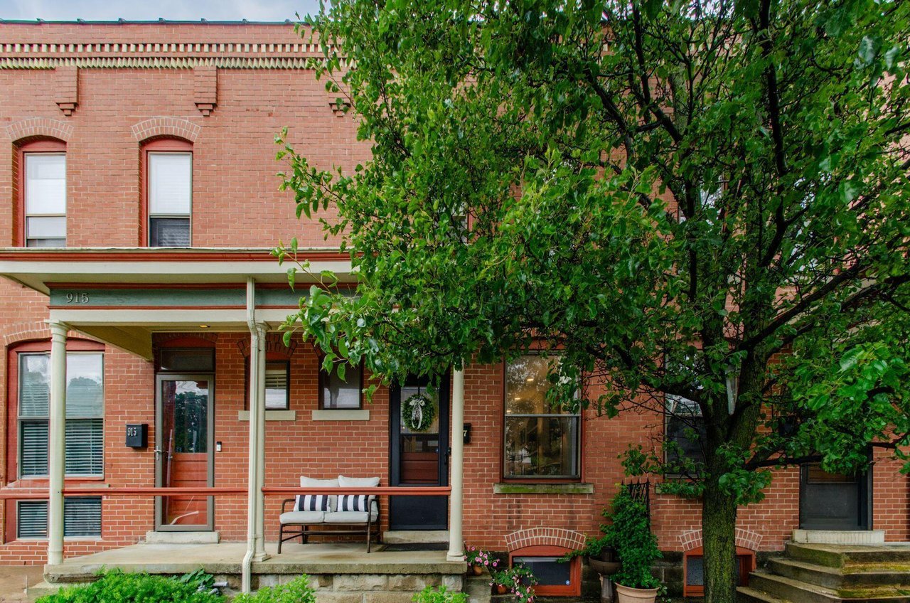 917 Dennison Avenue: Inside a Sold Victorian Village Condo Near the Short North