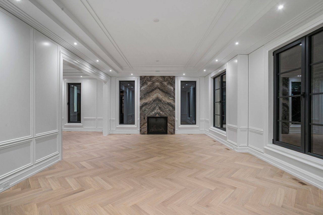 Architecturally Iconic Estate
