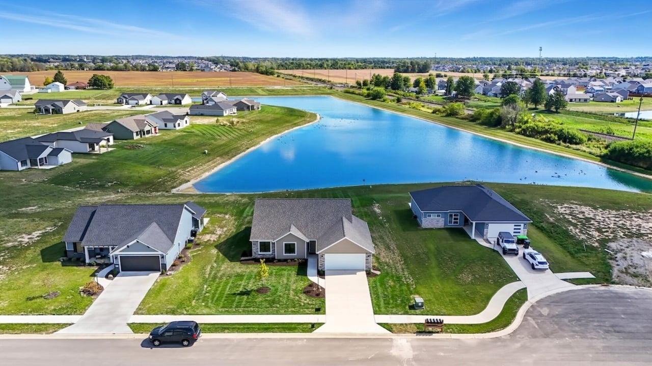 840 Zenos Blvd