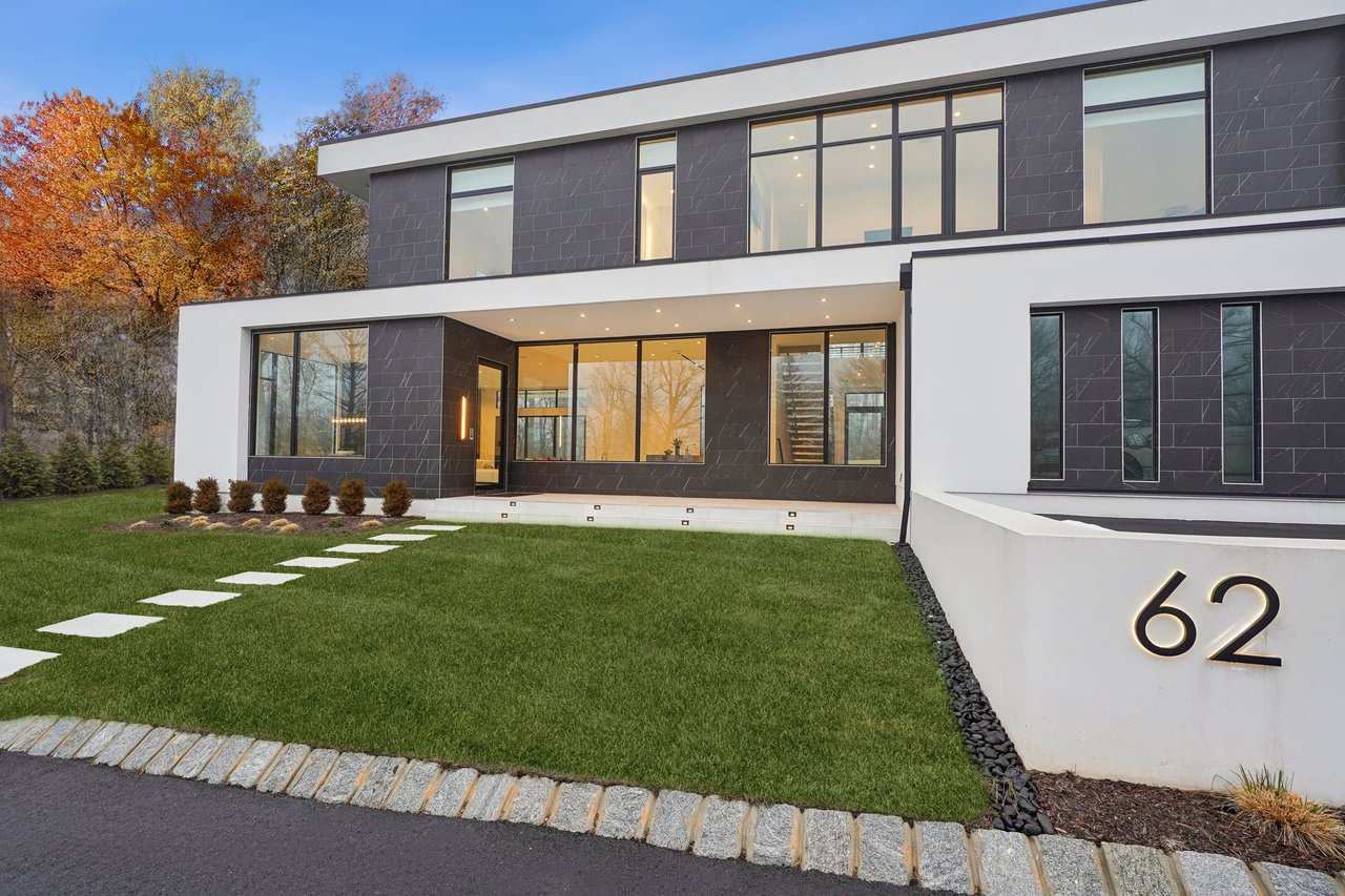 62 Geiger Ln Warren, NJ 07059