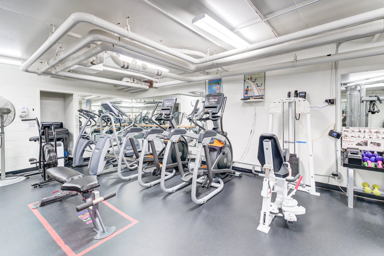 Watergate West Penthouse Seven