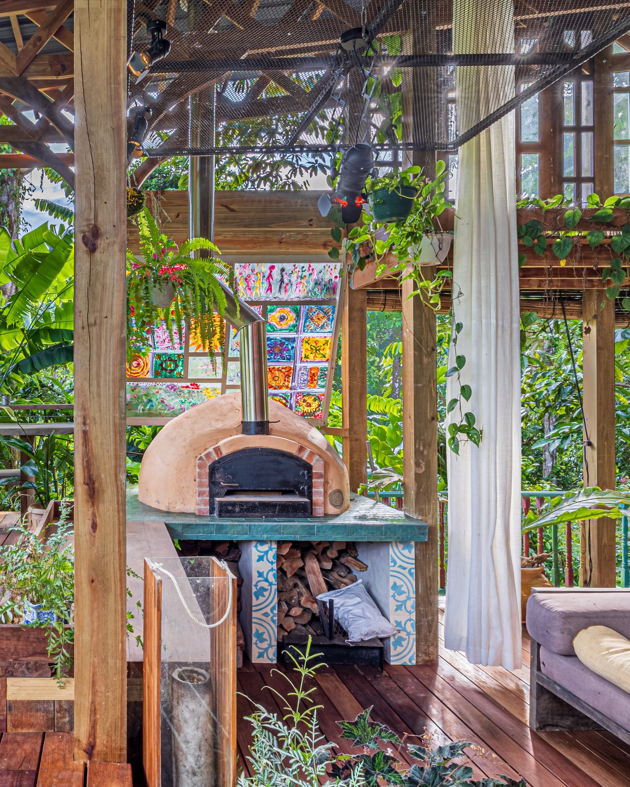 2.56 ACRES – 3 Bedroom Artistic Architectural Masterpiece, Recording Studio, Ocean View, Pool, 1 Bedroom Guest House!!!