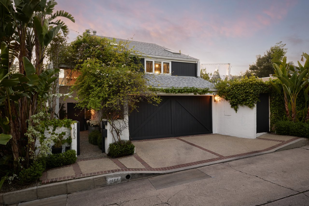 1583 Lindacrest Dr, Beverly Hills