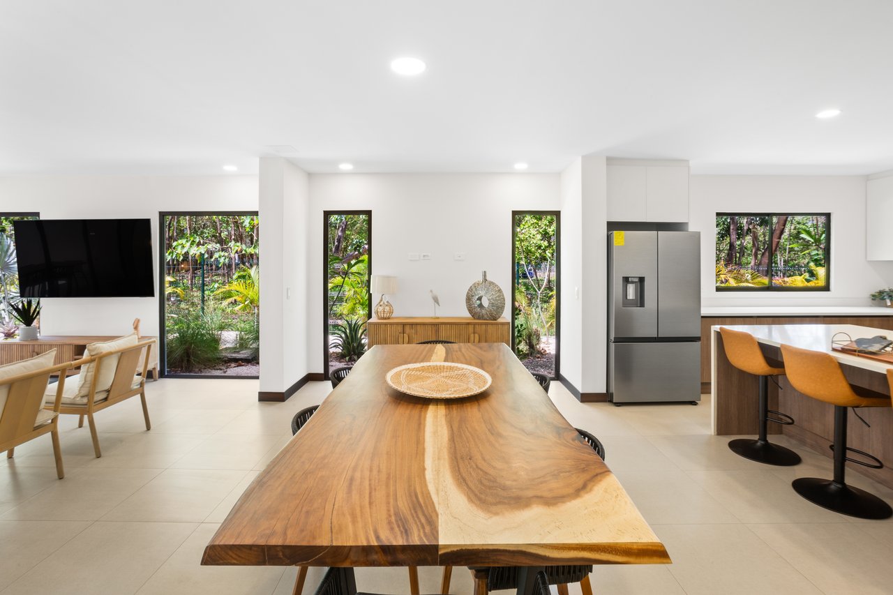 Flamingo Estates Luxury Home | Modern 4-Bed Retreat with Pool & Rooftop Terrace Near Beach & Marina