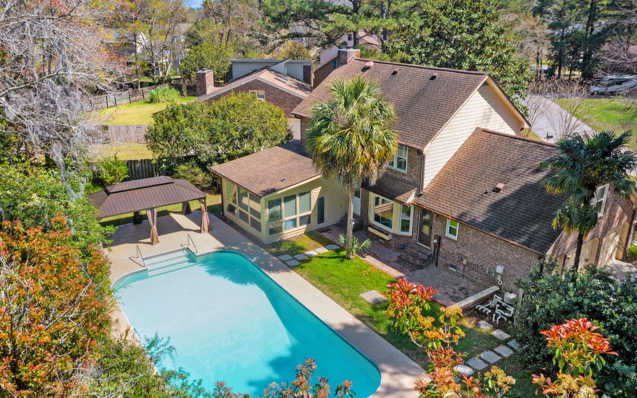 Classic Brick Home With a Pool – 1945 Ashley Hall Road