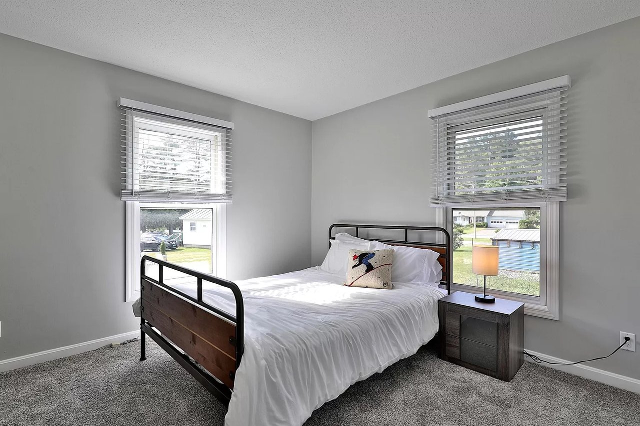 Adorable Split-Level Ludlow Ranch