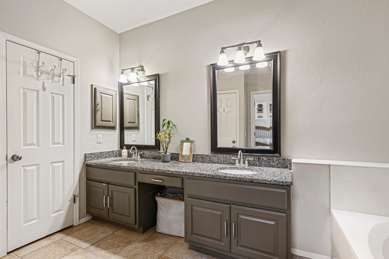 12414 Waterton Parke Cir