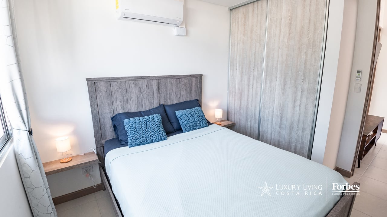 21565 - Corner house with 3 furnished bedrooms, a patio, in Cariari