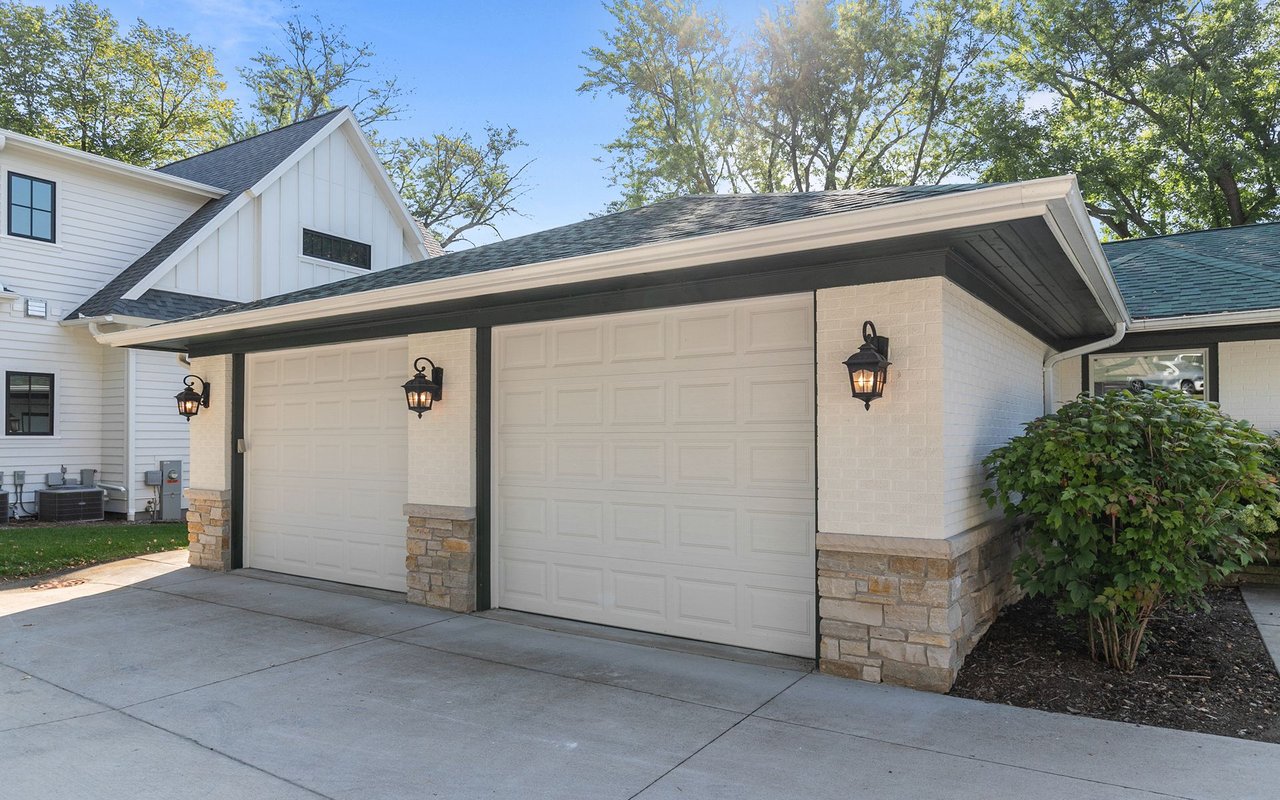 290 Forest Avenue
