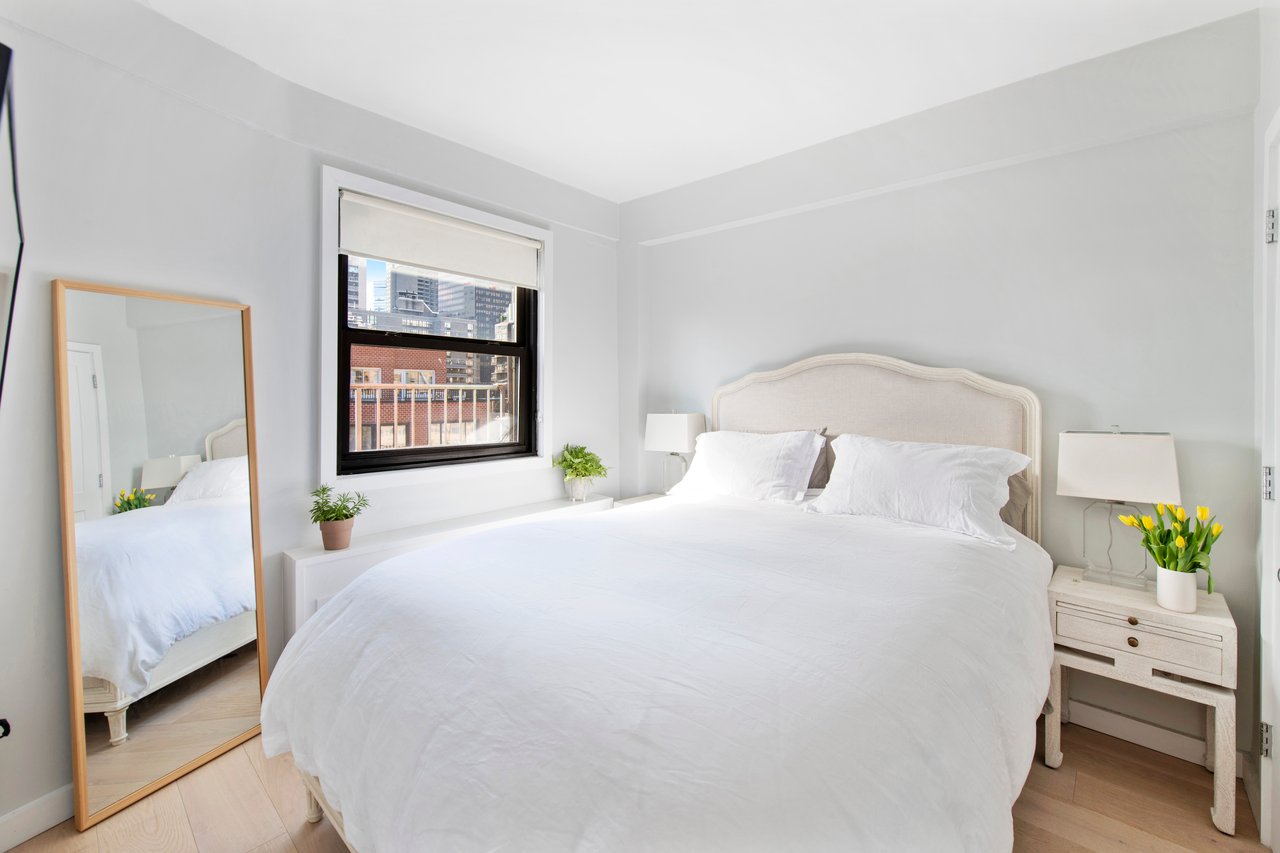 335 East 51st Street, Unit PHA